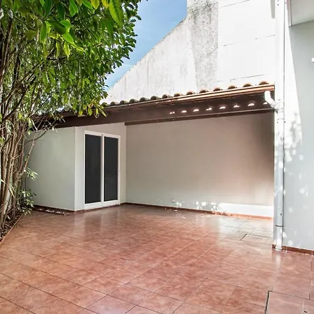 Guestready - & Spacious In شقة بورتو