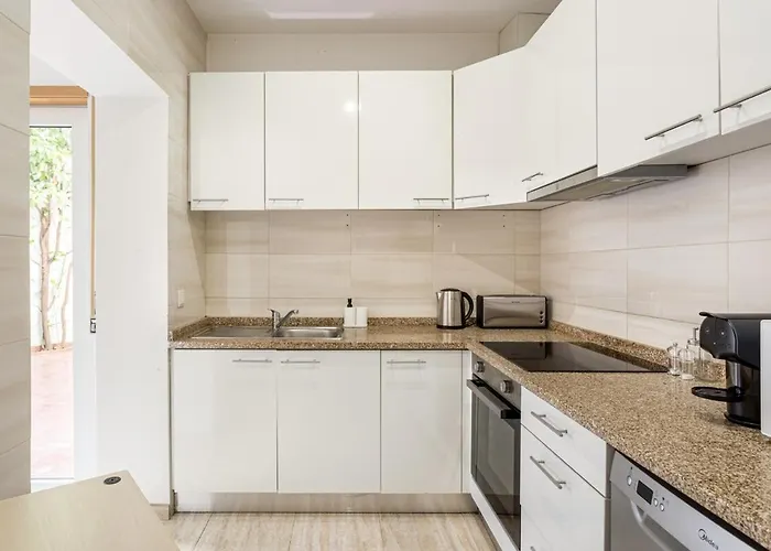 Guestready - & Spacious In Appartement